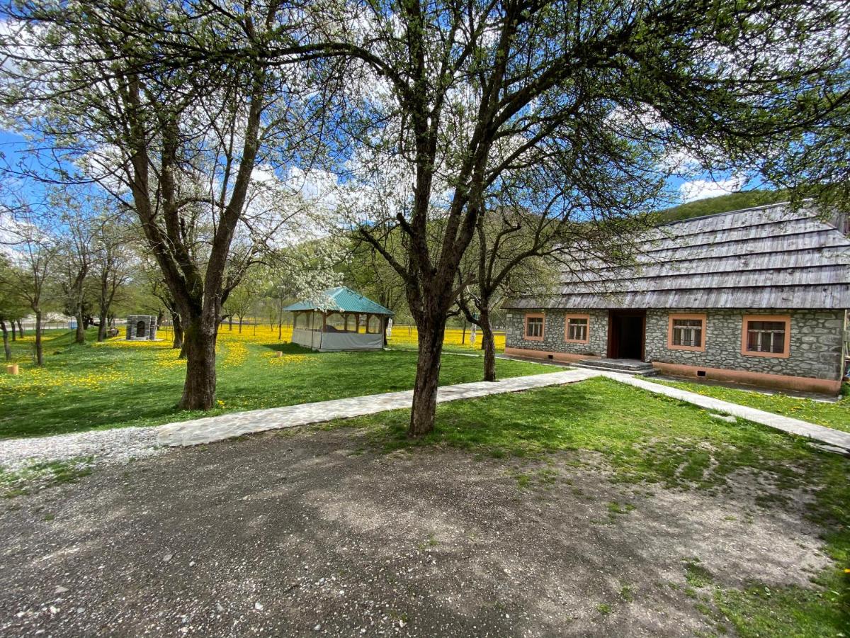 Peraj Guesthouse - Housity