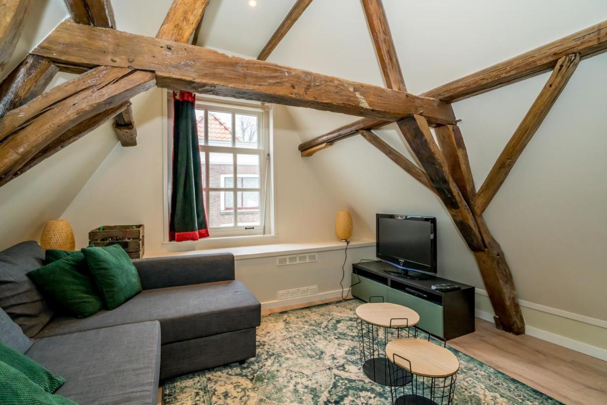 Suitetrails - Pakhuis de Venkel - Zolder Studio