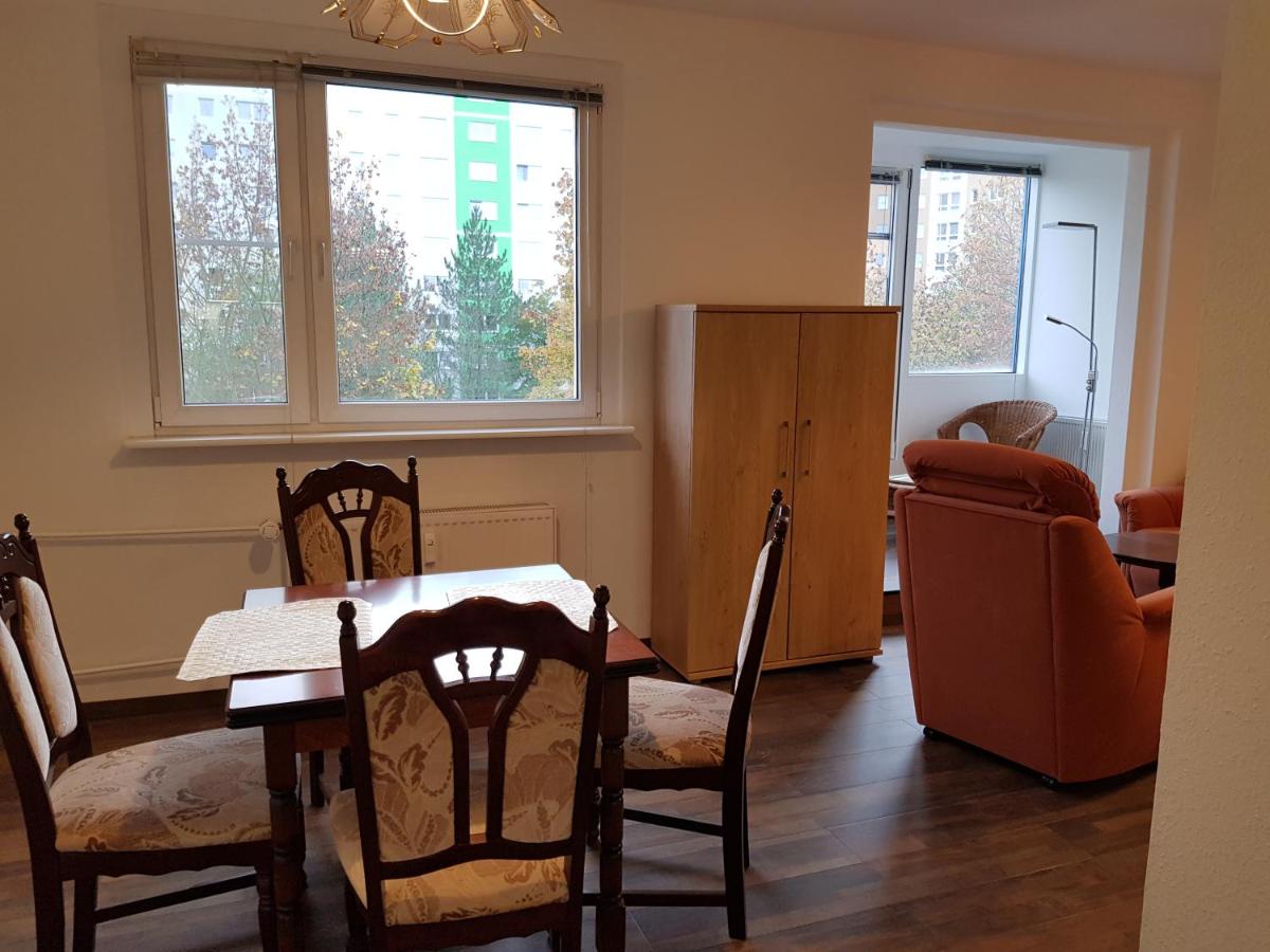 Am Landschaftsschutzgebiet, 3 Zimmer, nur mit Mietvertrag - Housity