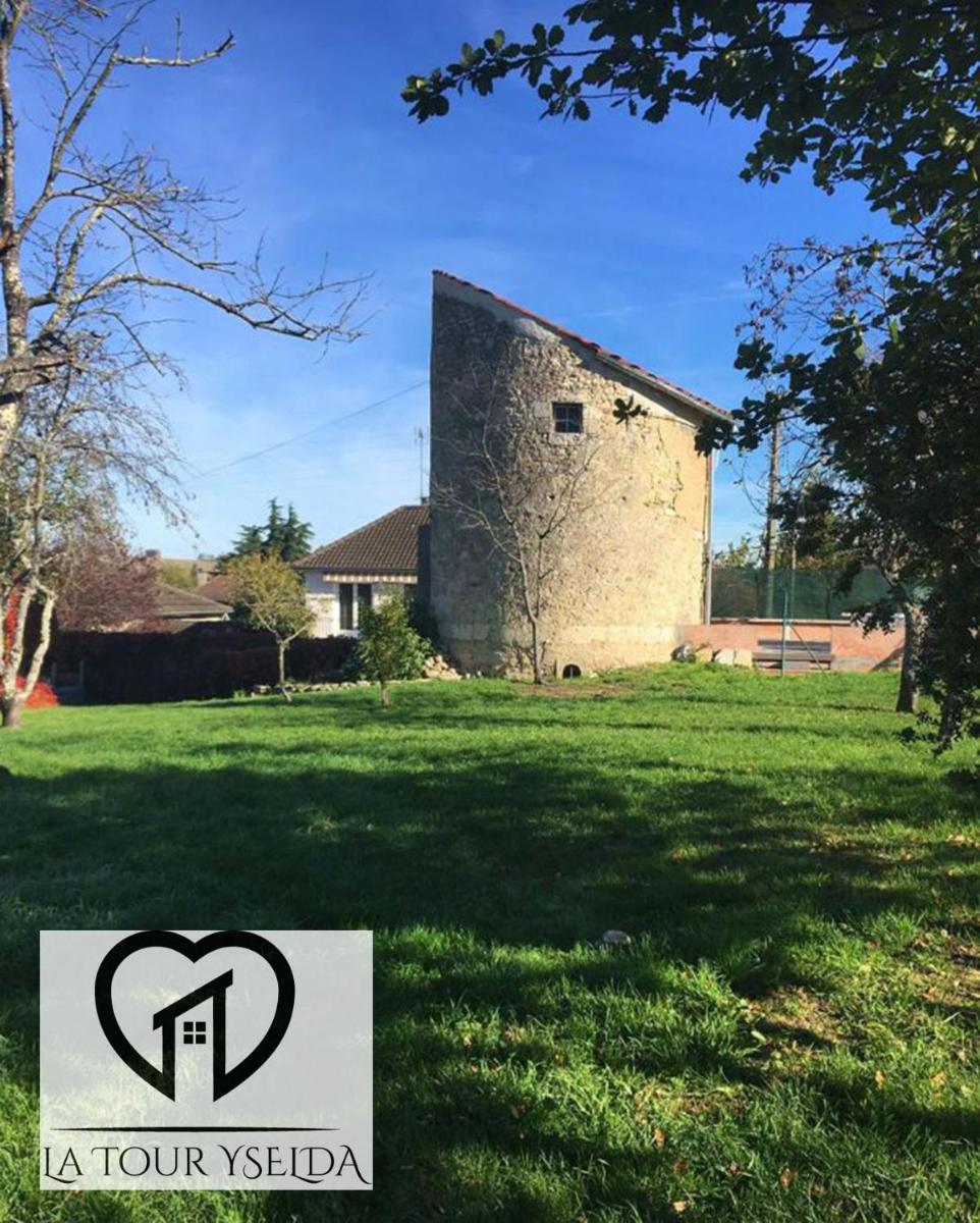 L'insolite et médièvale Tour Yselda - Housity