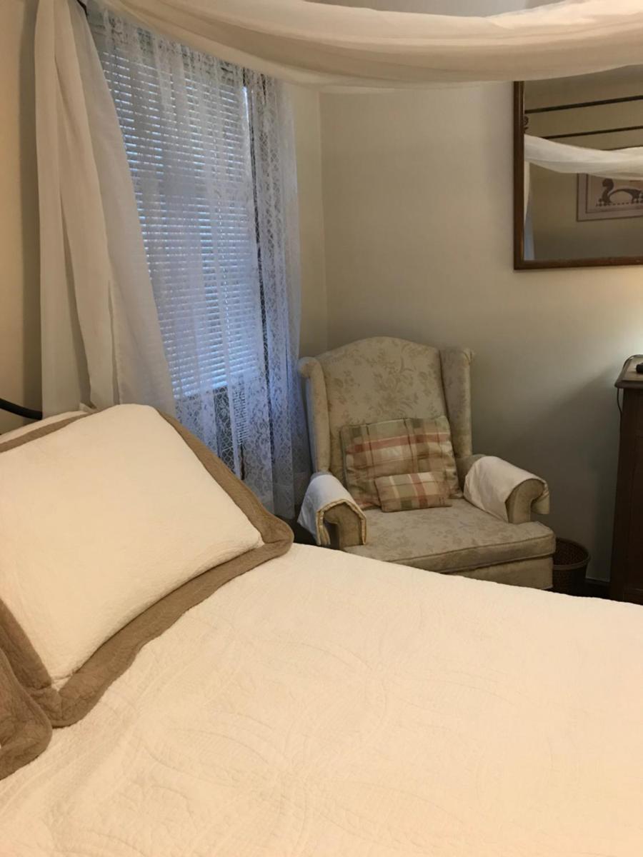 Mill Stone - Mt Penn Lodging - Housity