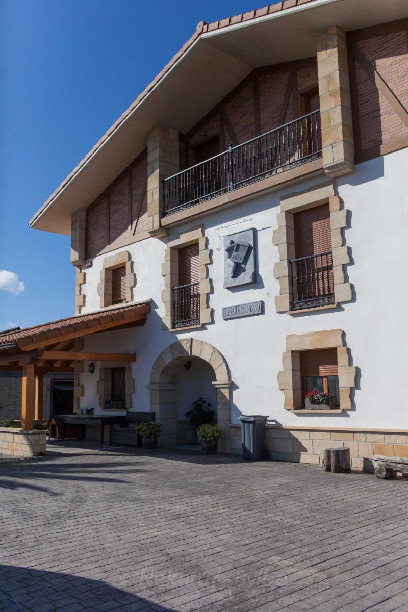 Endaneta Berri - Housity