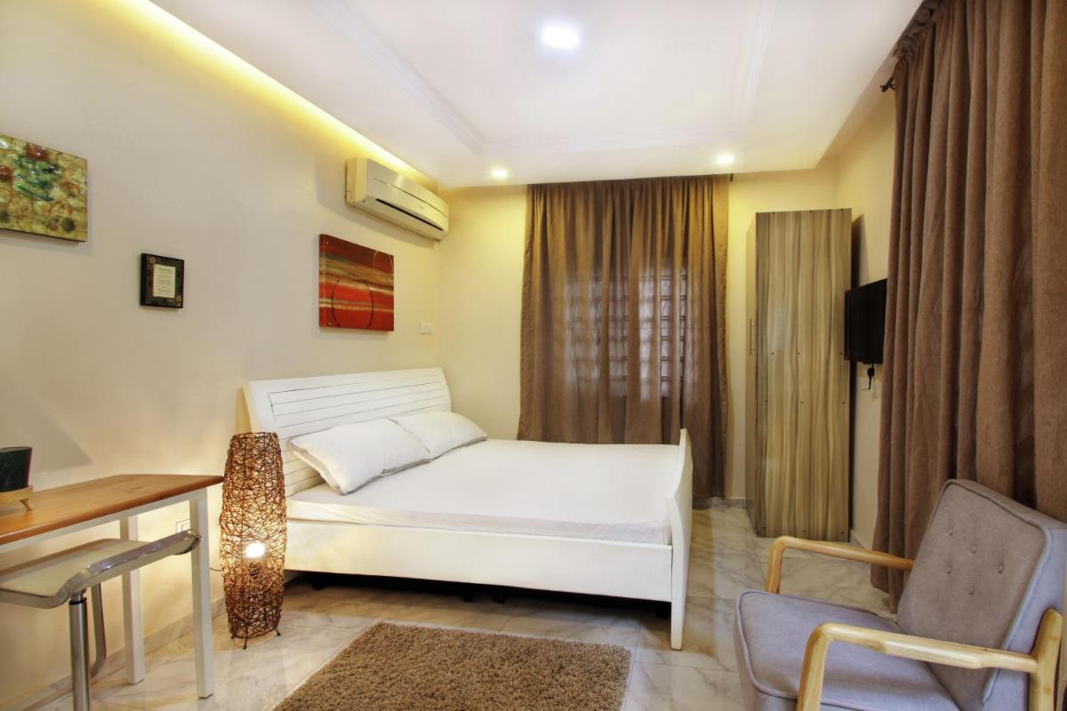 Pleasure Homes Luxury Studio Rooms - Housity