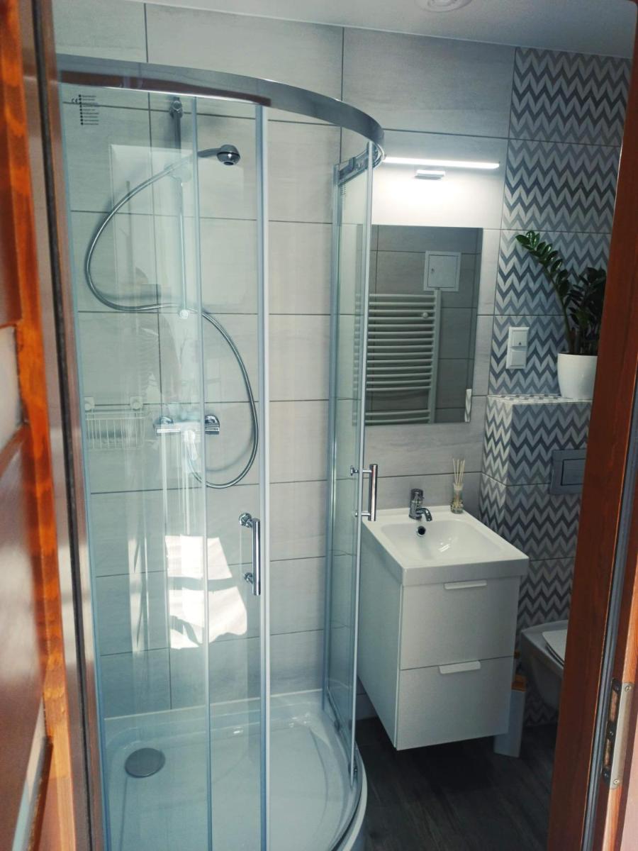 ZŁOTA PASIEKA Zator Przeciszów - Housity