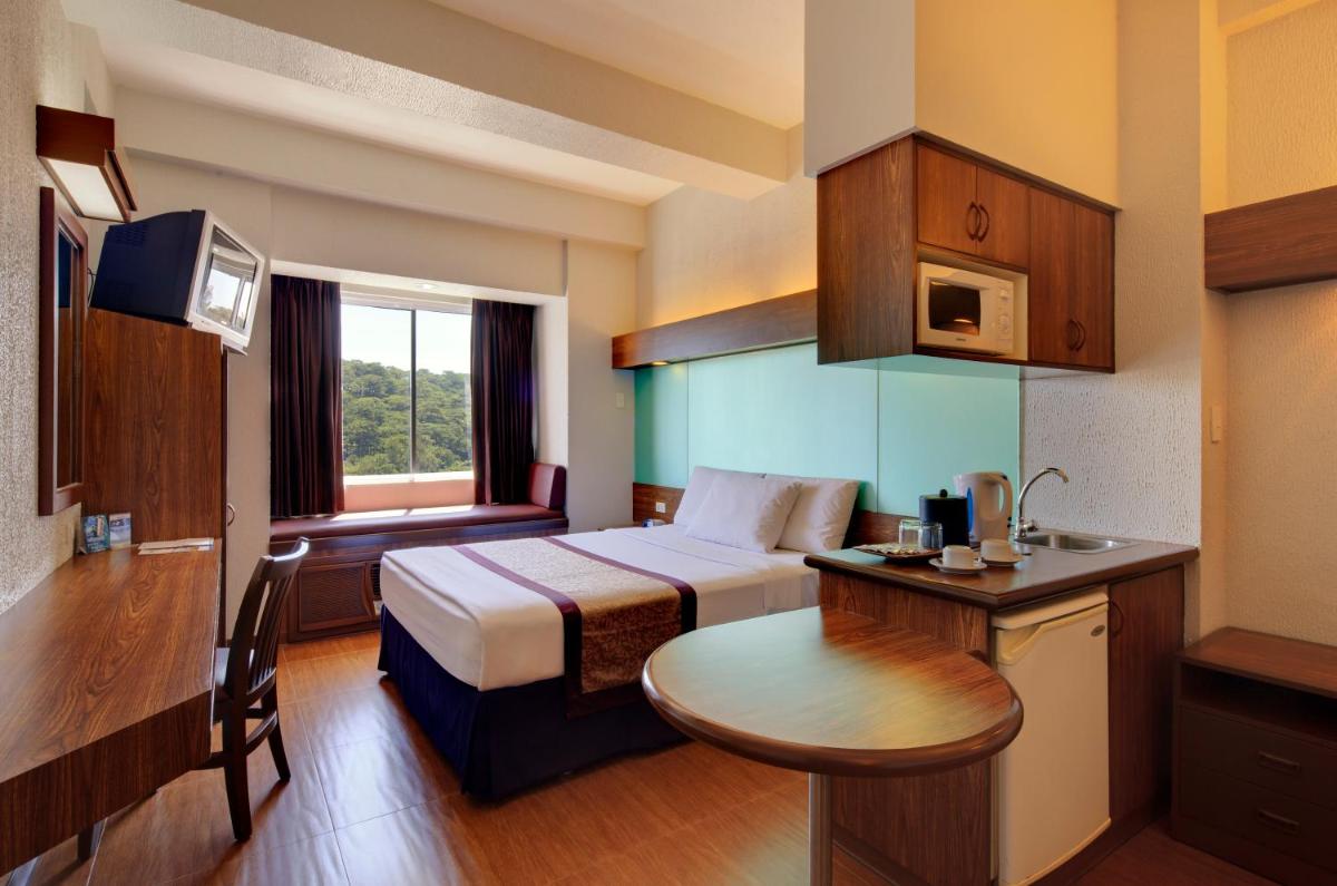 Microtel by Wyndham Baguio - Housity