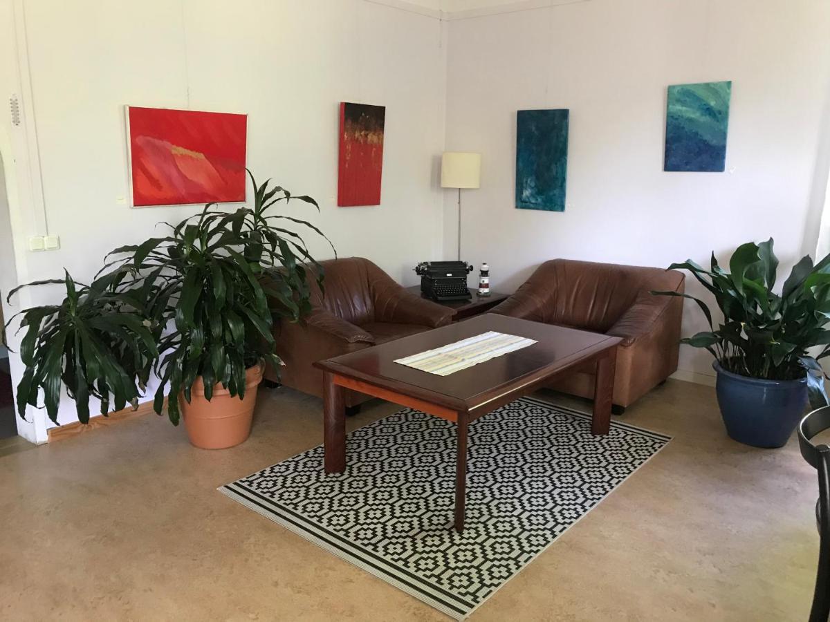 Rytterne Kyrkskola B&B - Housity