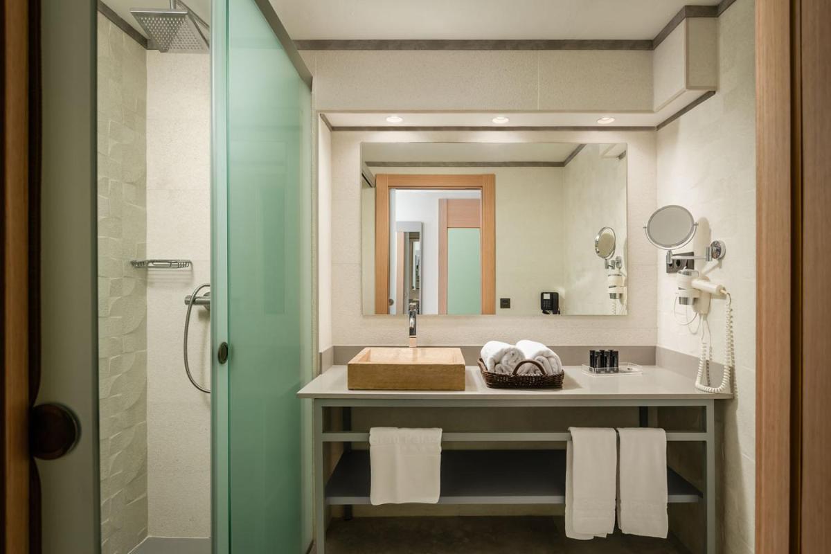 Un baño de Gran Palas Hotel - Spa incluido