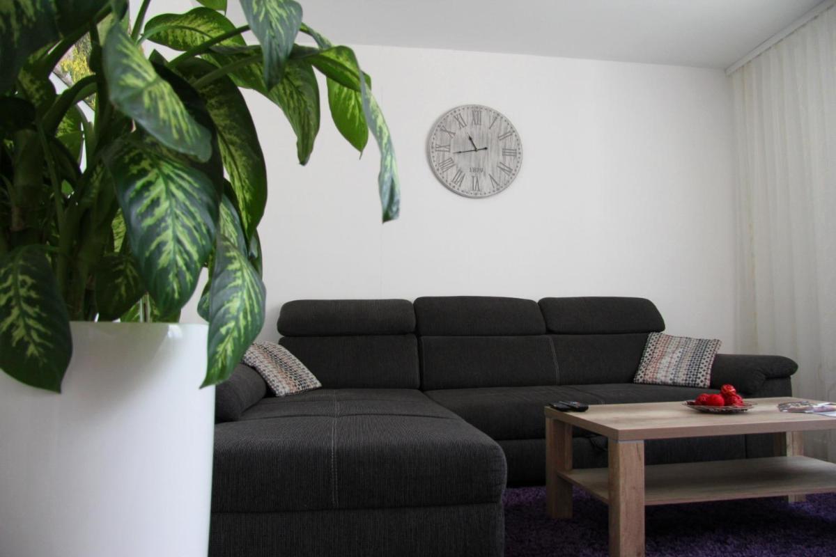 Geräumige 4 Zimmer Wohnung an den Kaiserthermen - Housity
