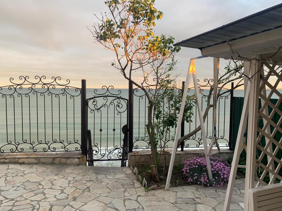Guest House Dacha - Housity