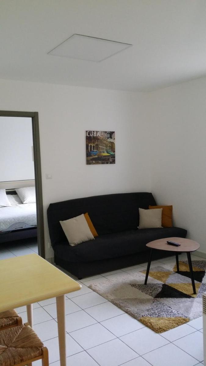 Le 10 Bis - Housity