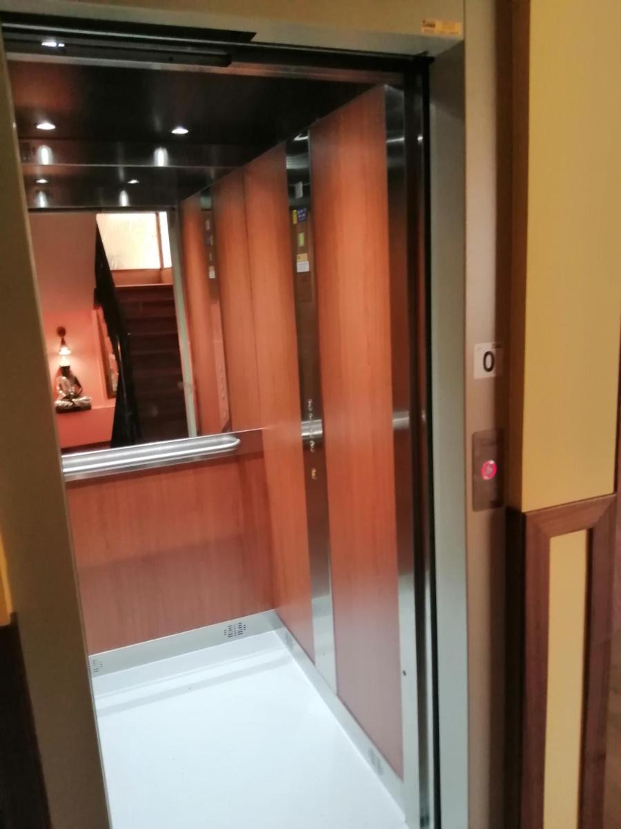 Un baño de Hotel Rural & SPA Puente del Duratón