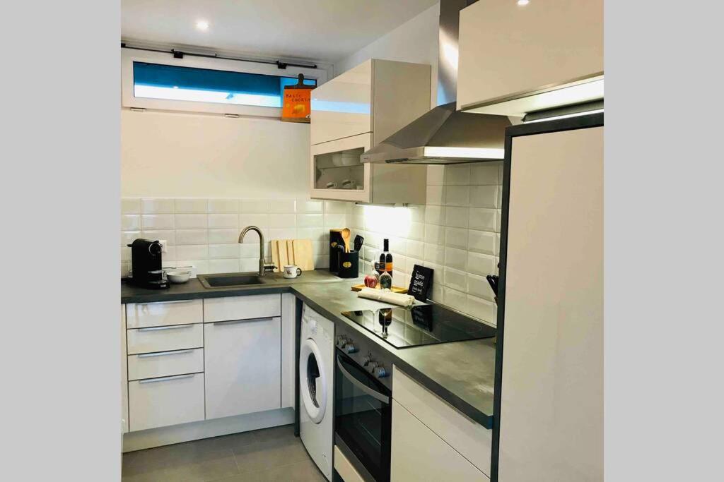 Kaiserreich I - Styrian Hideaway - Housity