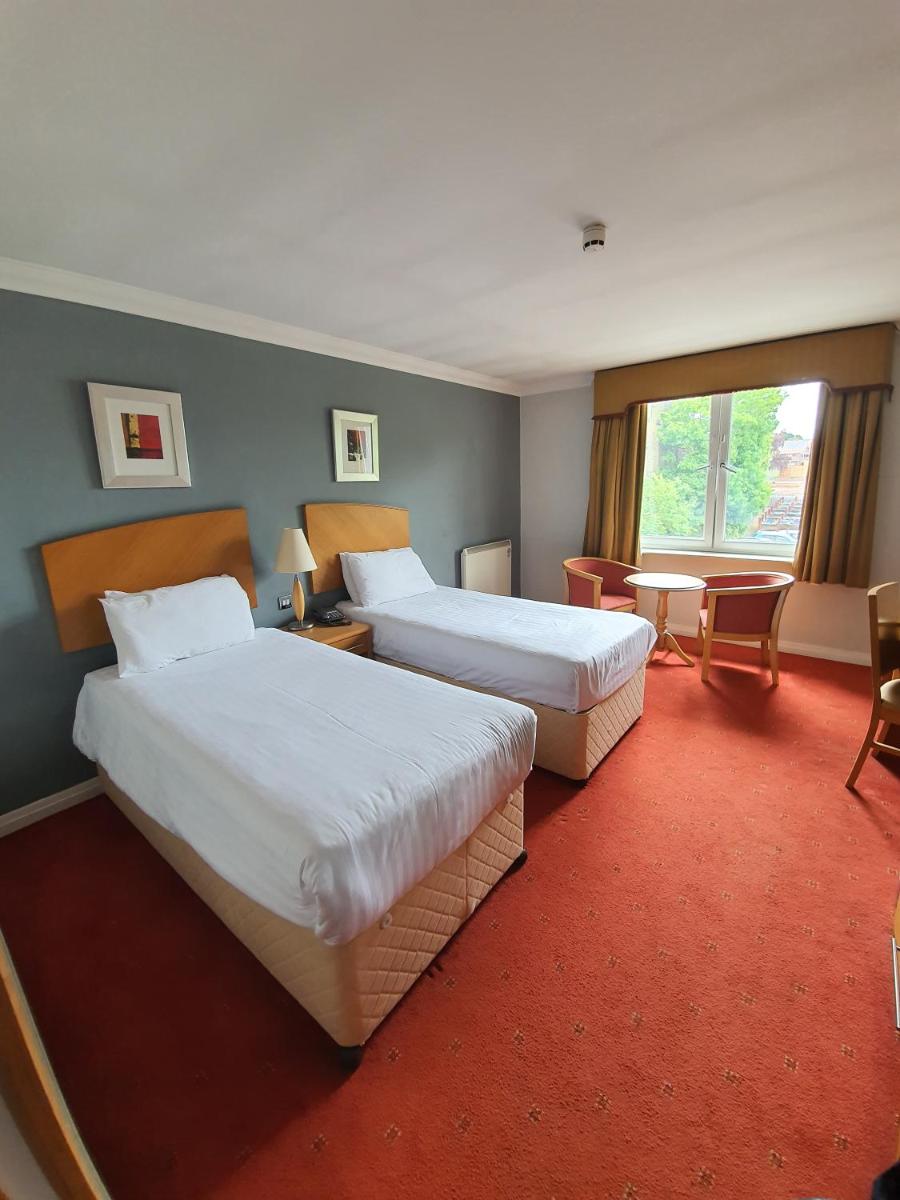 The Telford Whitehouse Hotel - Housity