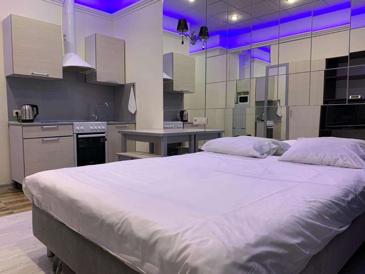 Gipnoz Kraskovo - Housity