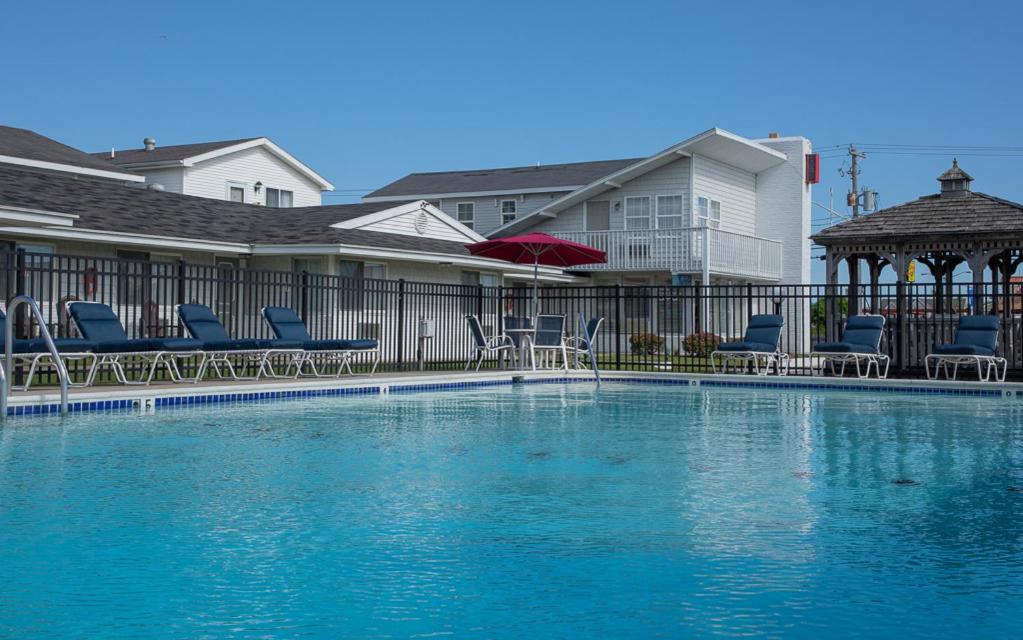 Atlantic Coast Inn - Housity