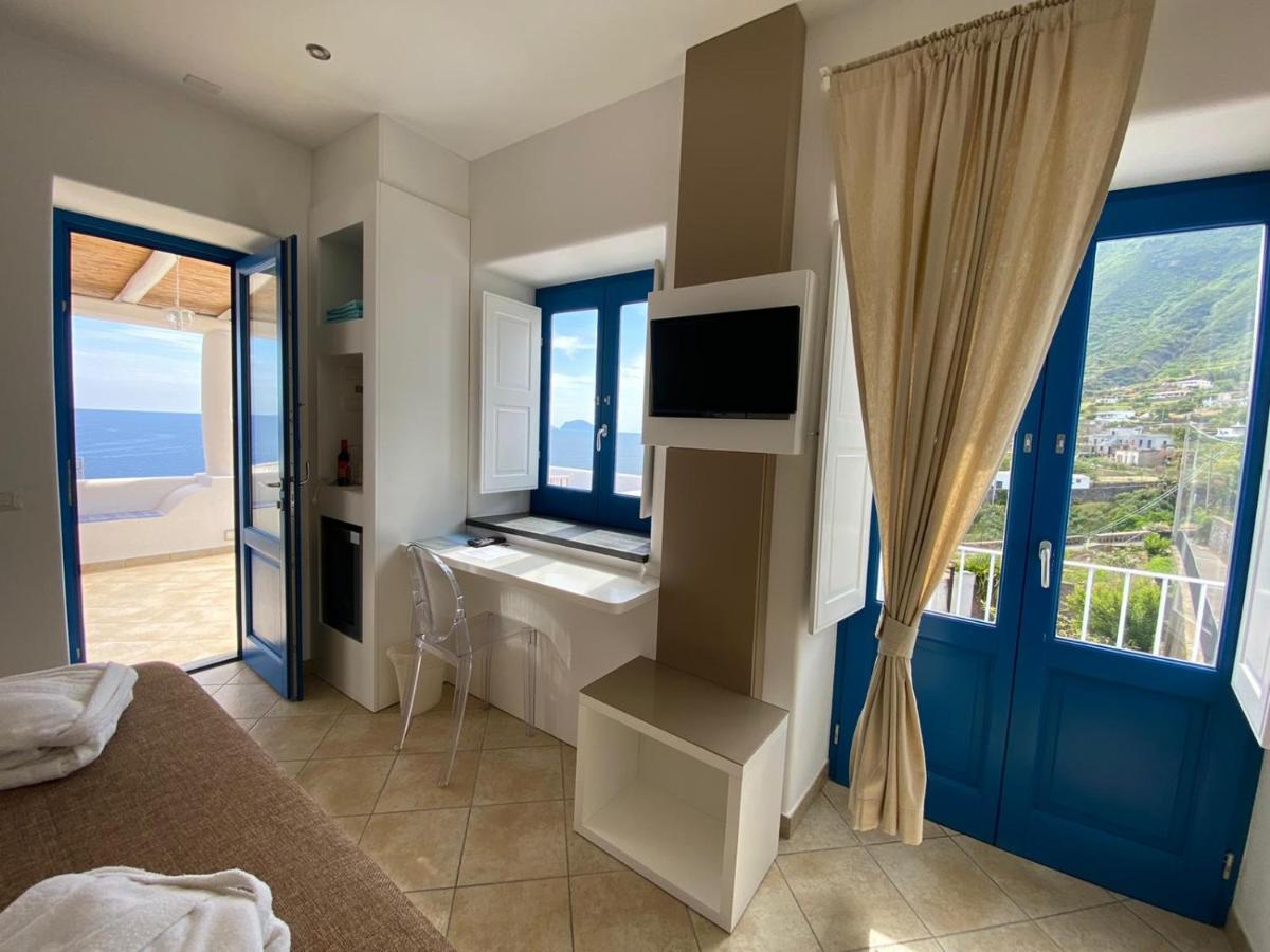 'A Alera Room & Breakfast - Housity