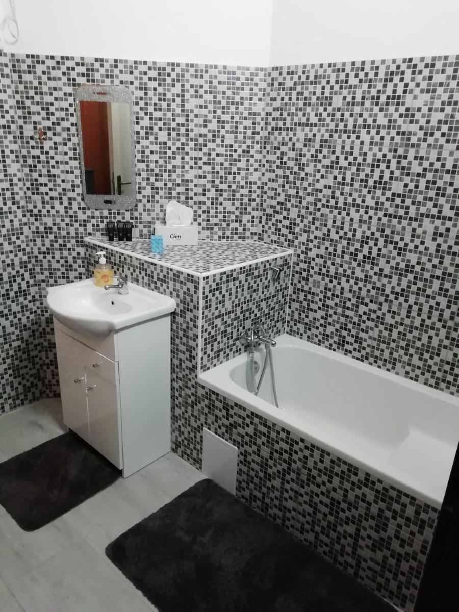 Ubytování Kozov - Housity