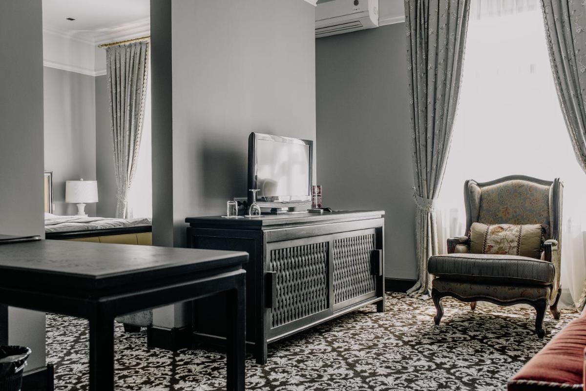 Plaza Hotel - Housity