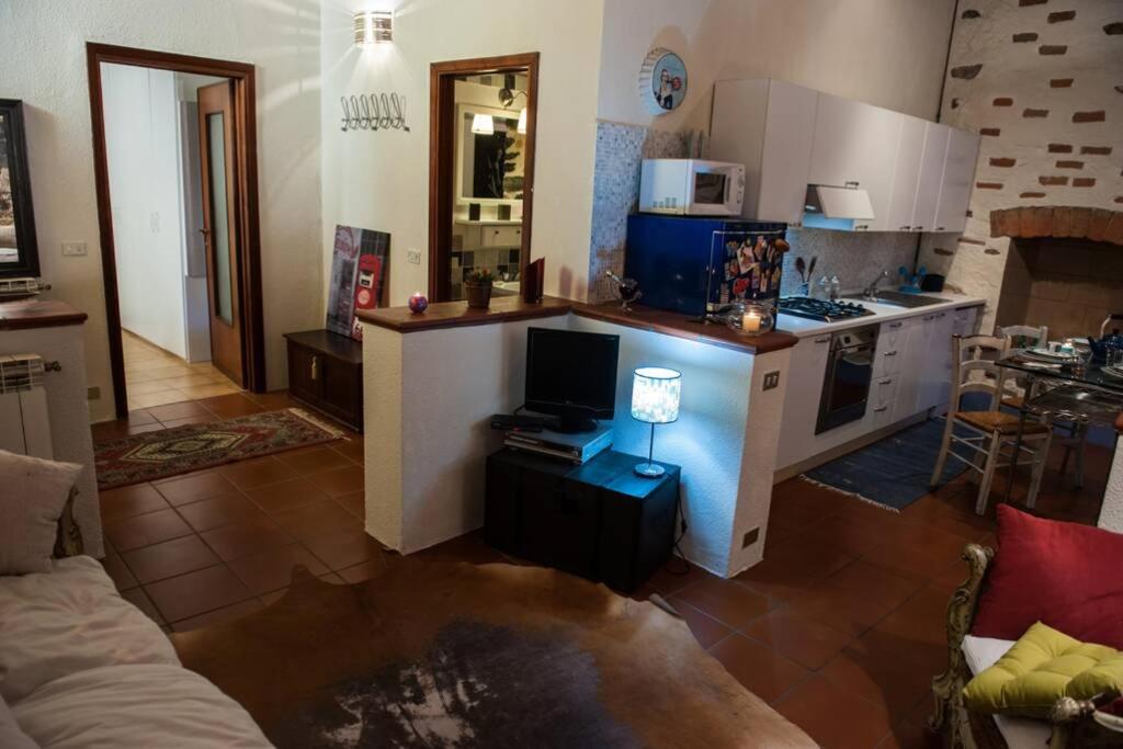 La Casa di Pietra - The House Of Travelers - Housity