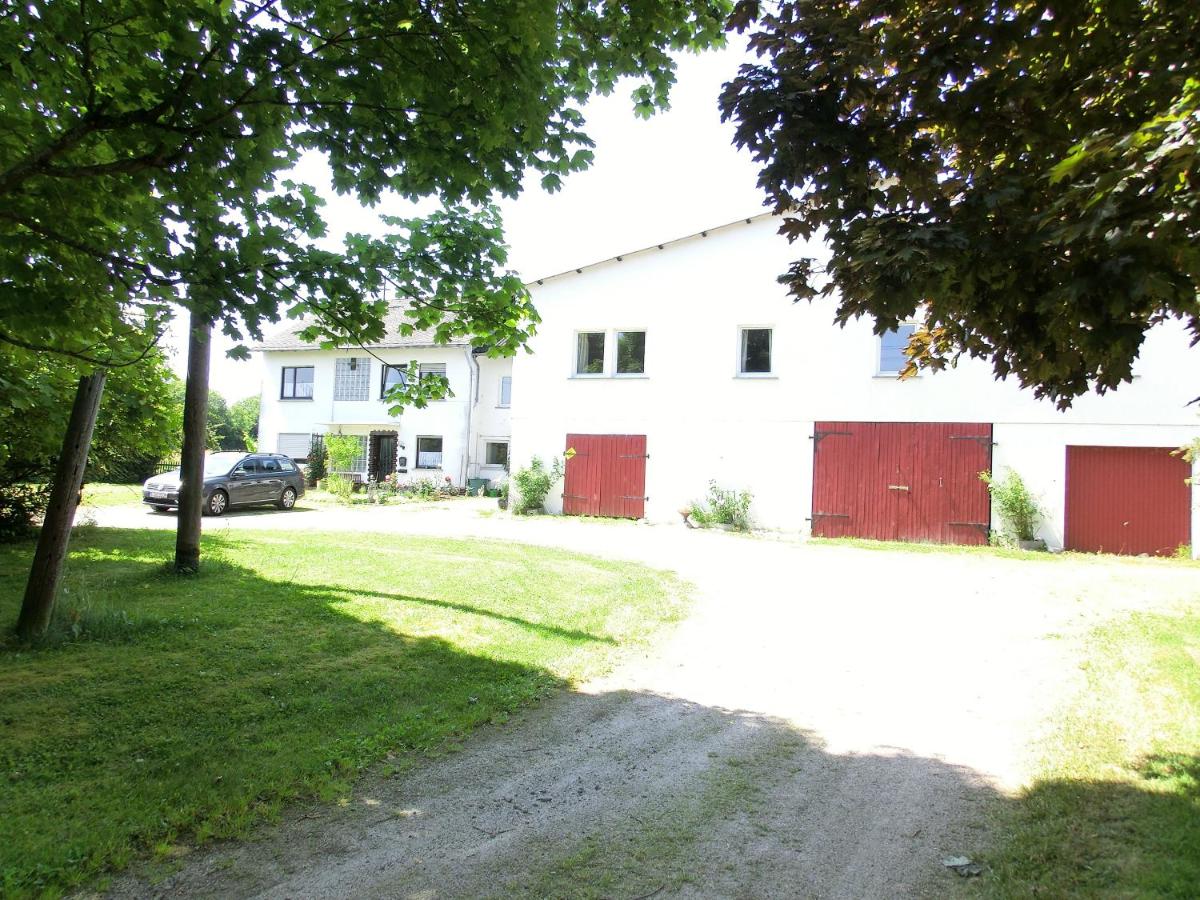 Lindenhof Hahn - Housity