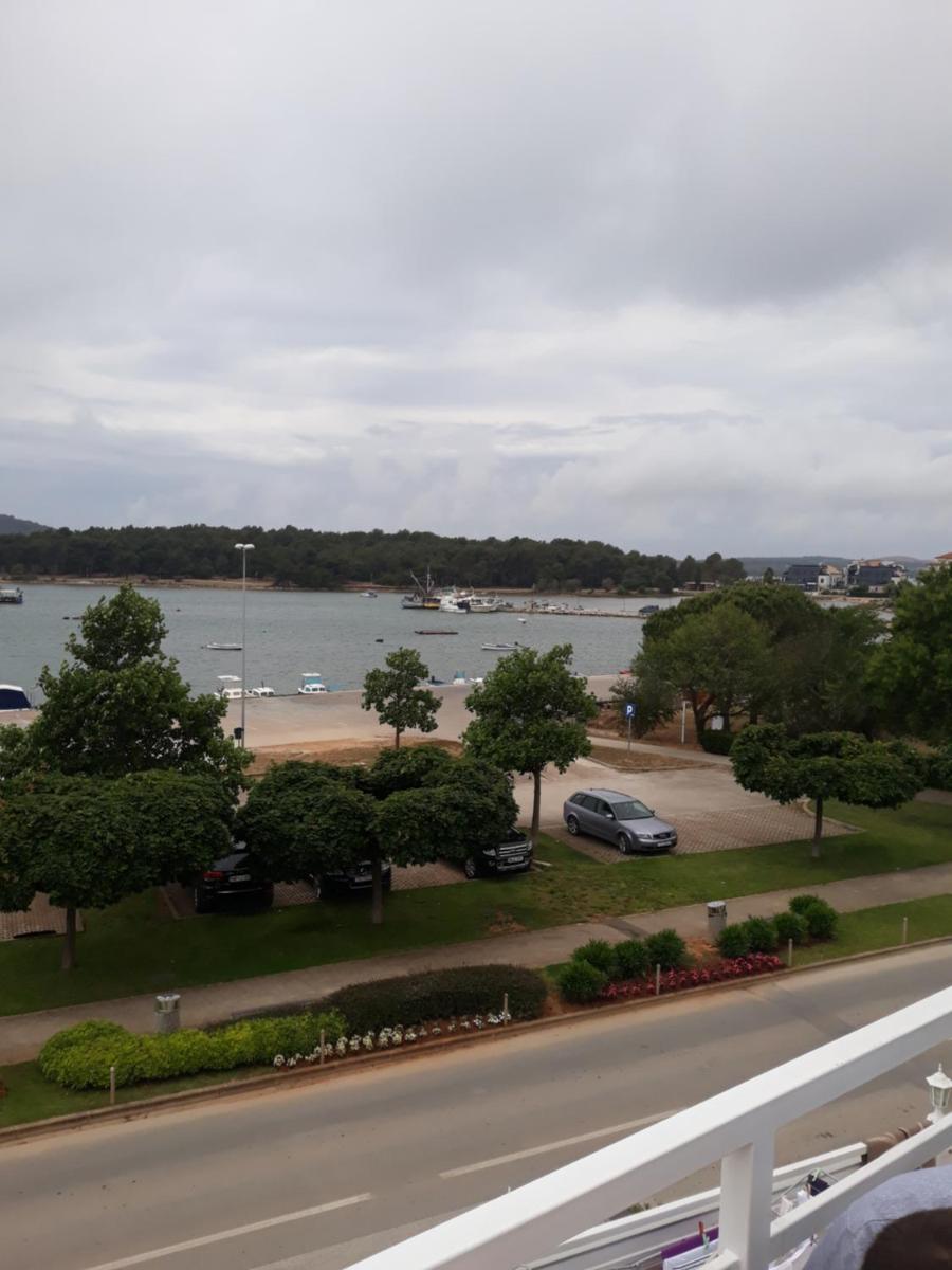 Josephina Rooms - Housity