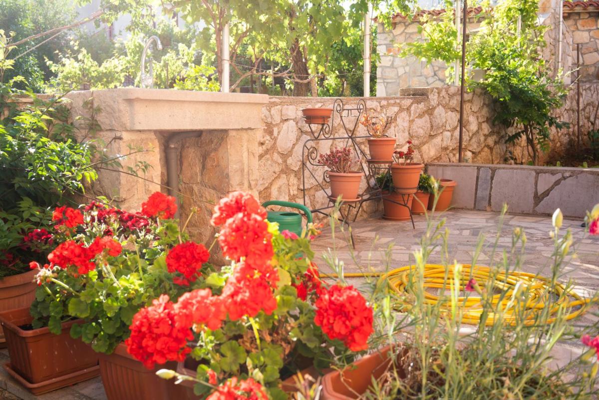 Apartments Sanja - Housity