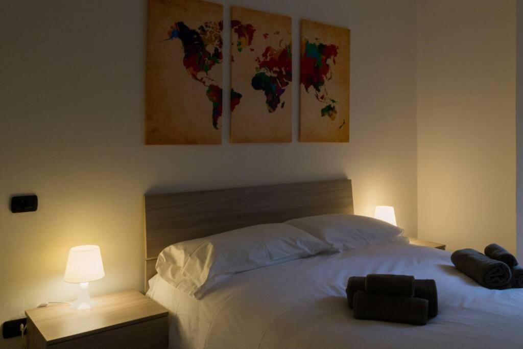 Mattias Apt - The House Of Travelers - Housity