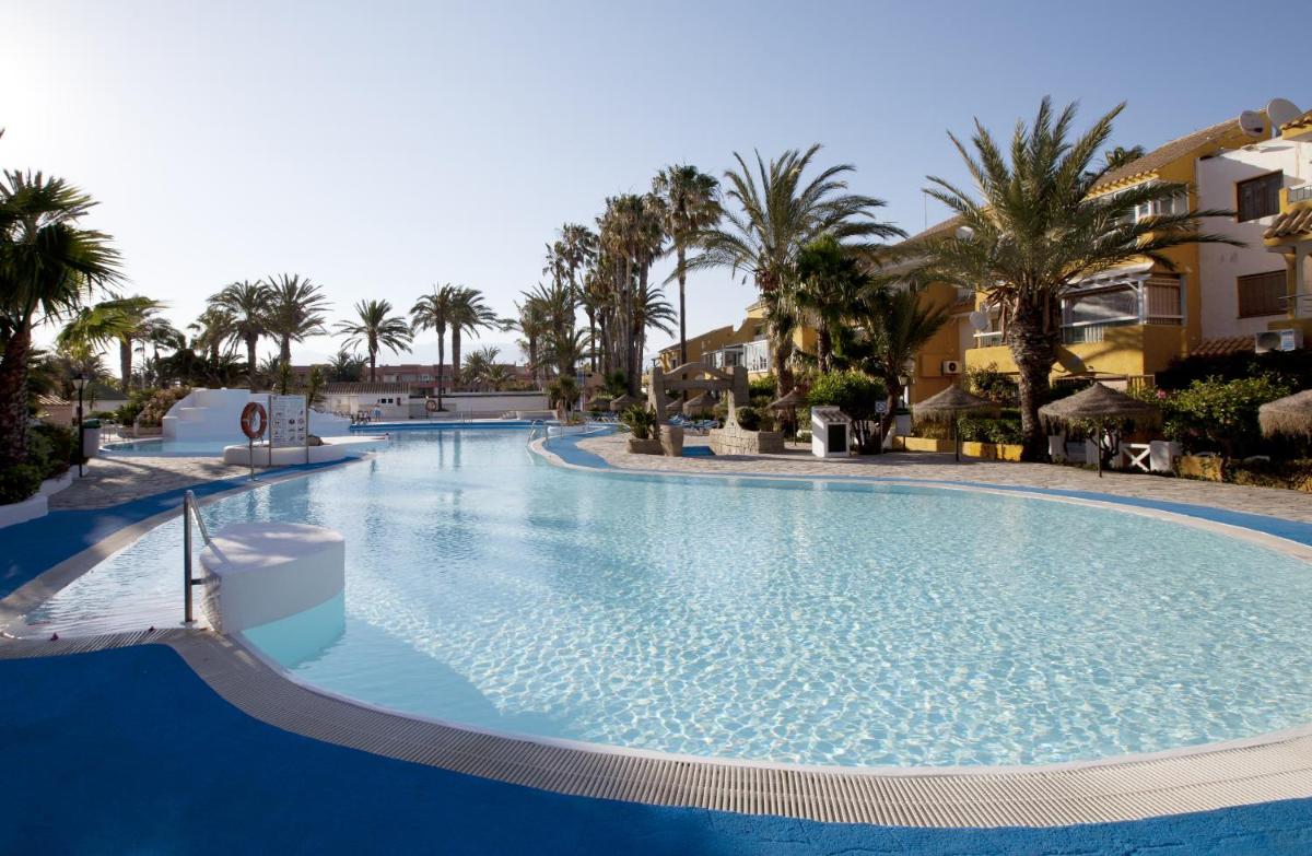 Piscina en o cerca de Playalinda