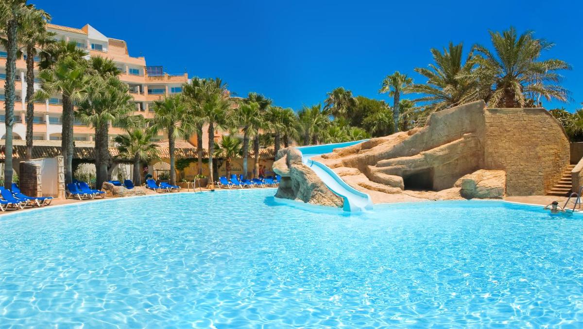 Piscina en o cerca de Playalinda