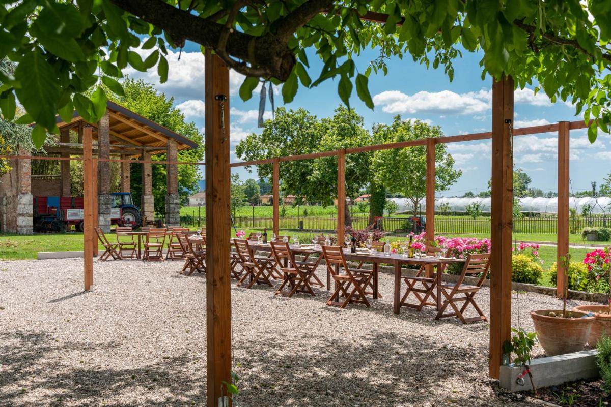 Borgo Feriani - Housity
