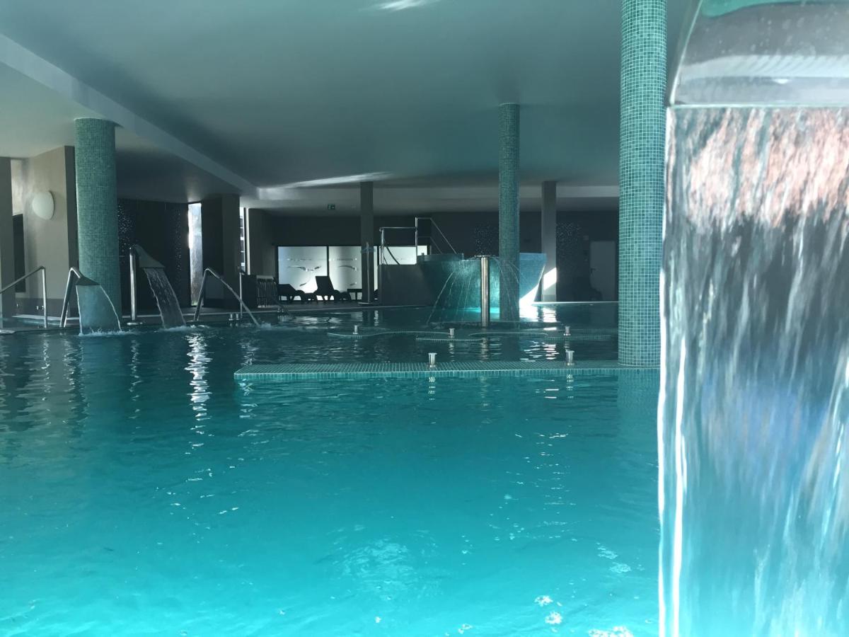 A piscina em ou perto de Hotel Bienestar Termas De Vizela