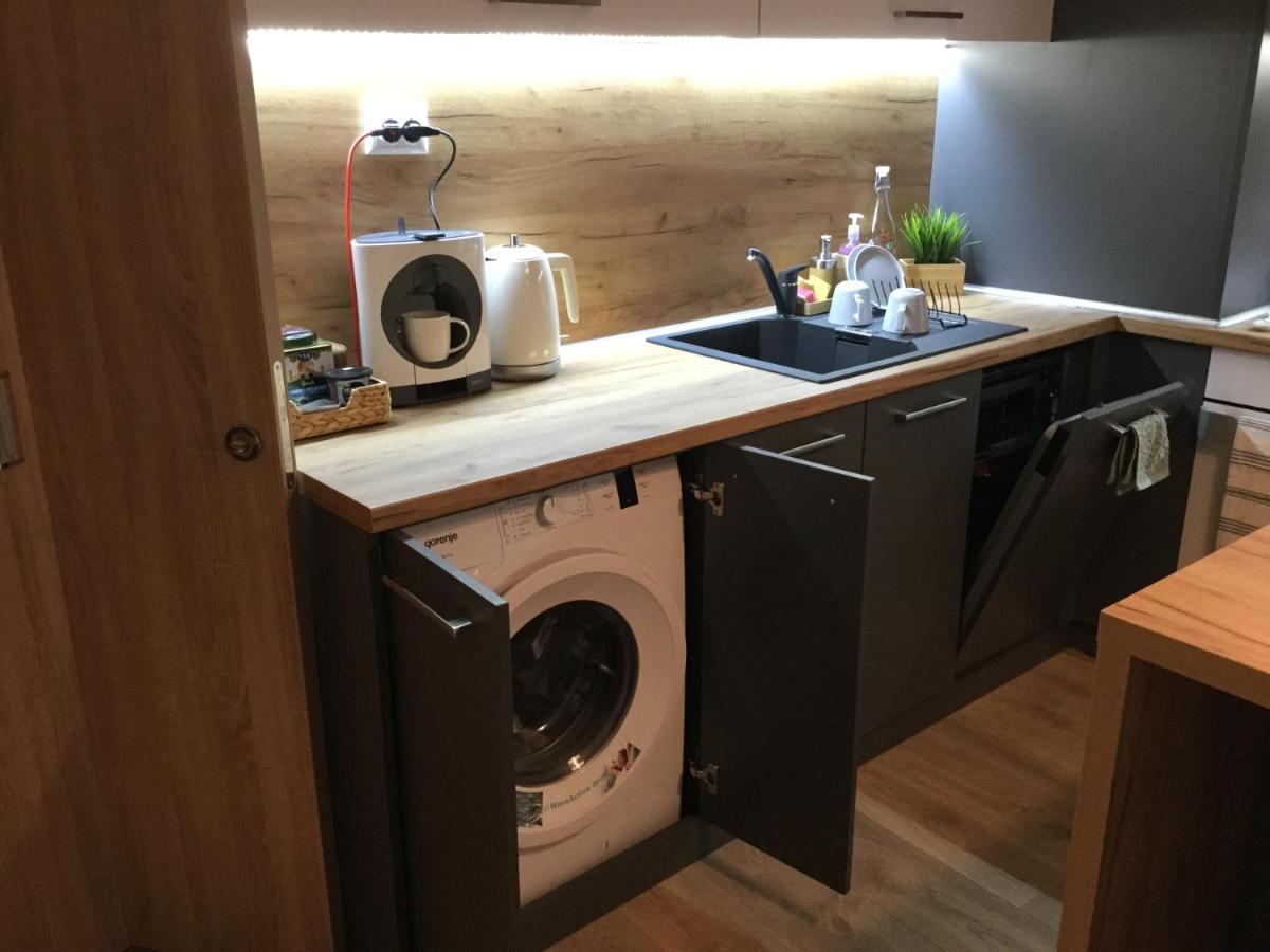 Your Place Apartment - Housity