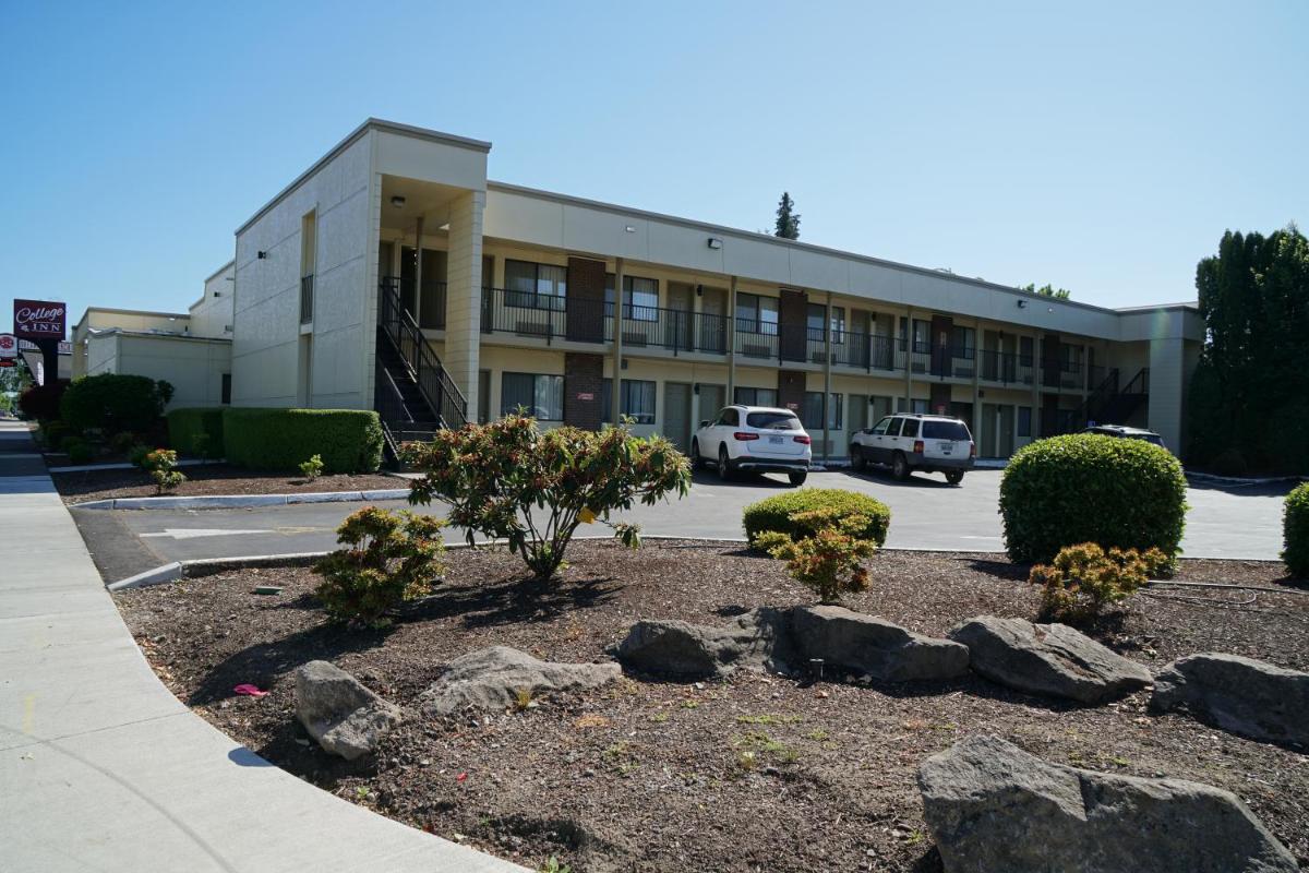 College Inn - Housity