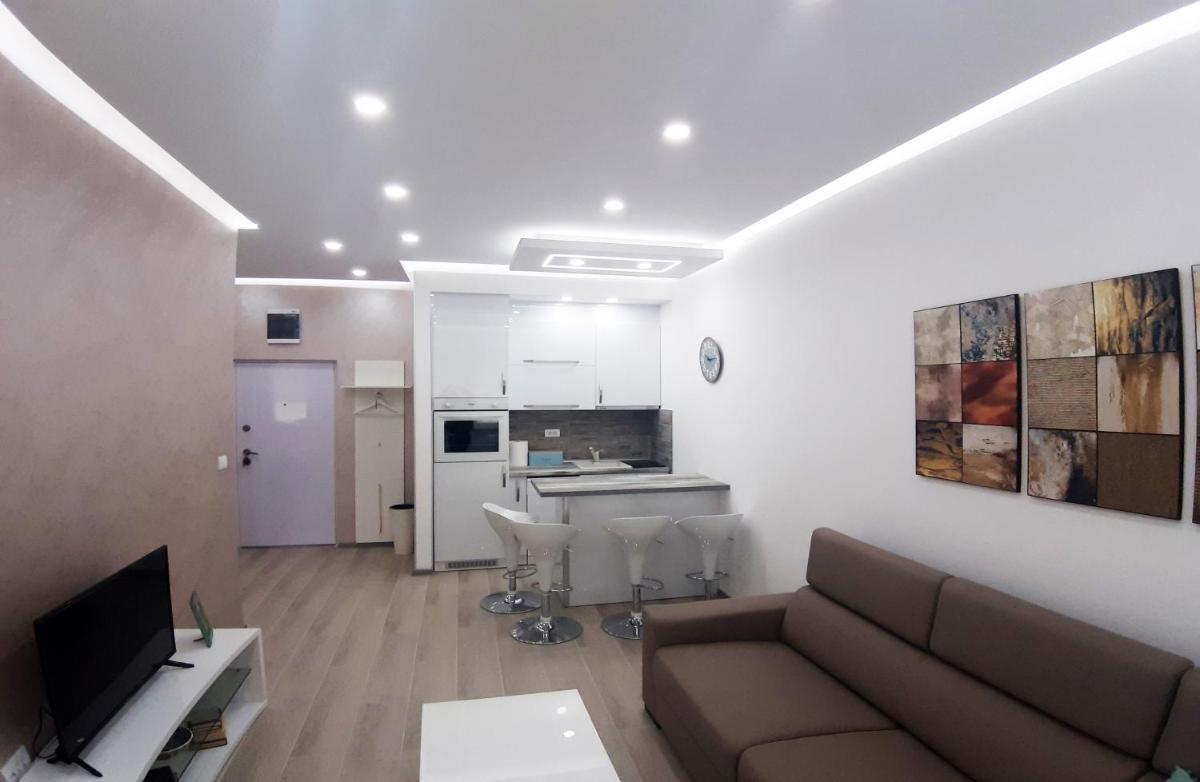 Apartment Djordje - Housity