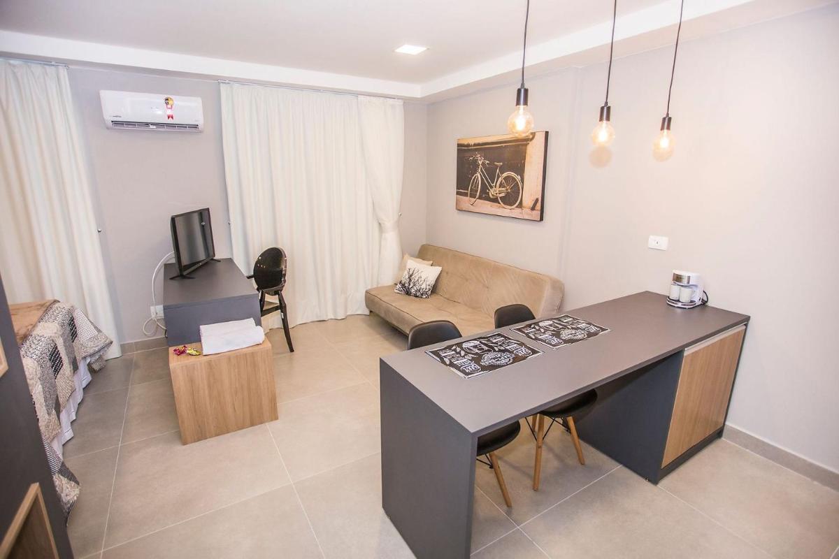 Studio Ensolarado em Andar Alto - ALL1509 - Housity