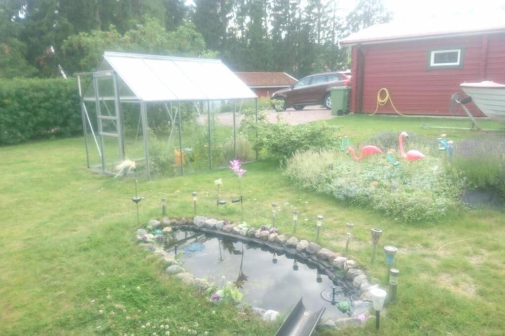 Cosy non smoking Cabin close to beach,Alnö - Housity