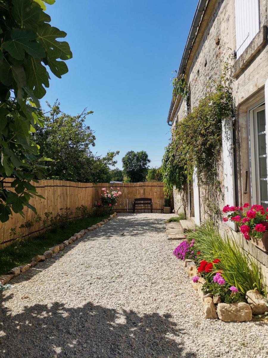Gîte 4 étoiles avec hébergement insolite - 10 personnes - Housity