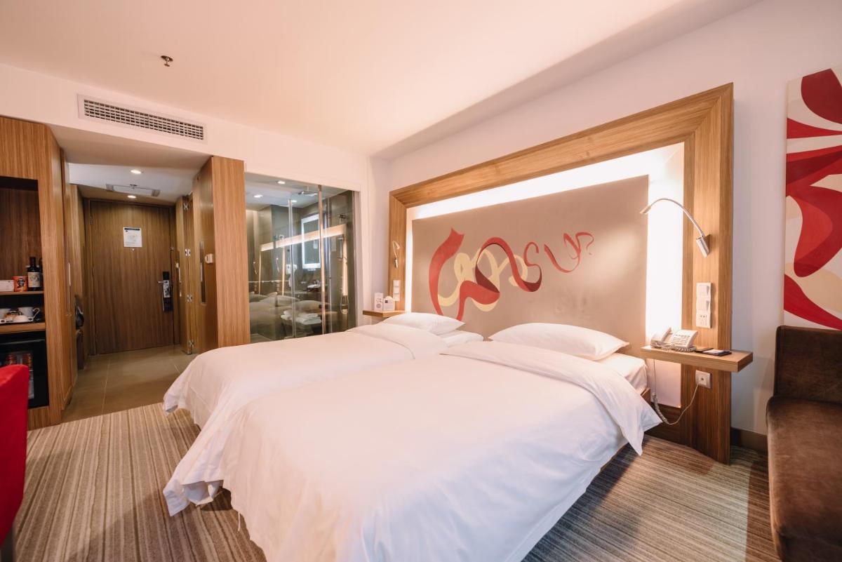 Novotel Guiyang Downtown - Hizvo