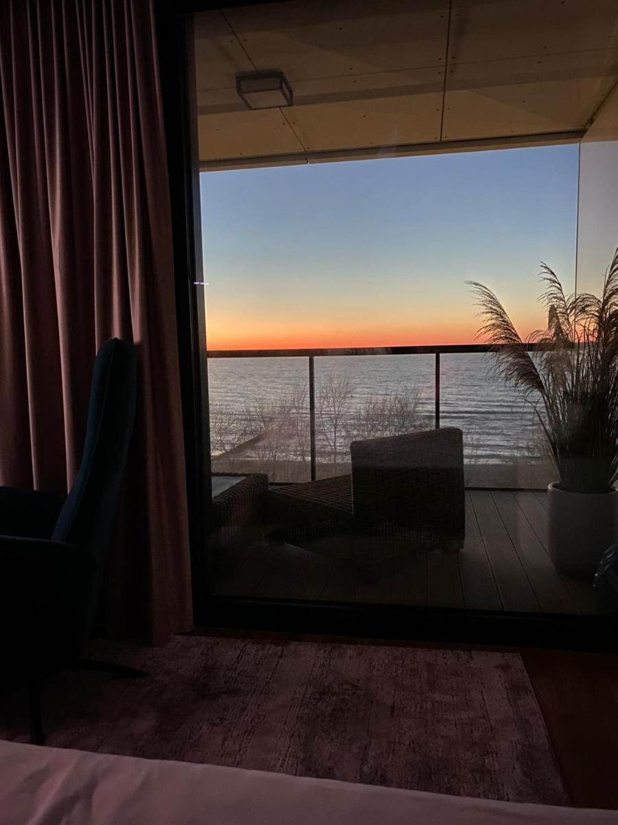 APARTLUX Seaside Park - bezpośredni widok na morze - Housity
