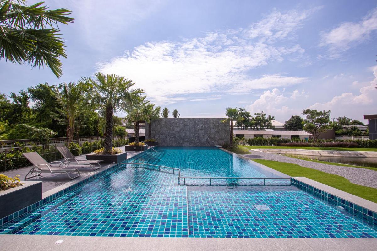 iChapter Hotel Suvarnabhumi - Housity