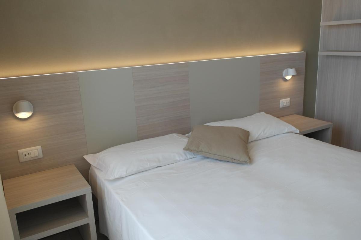 Hotel Karibe - Housity