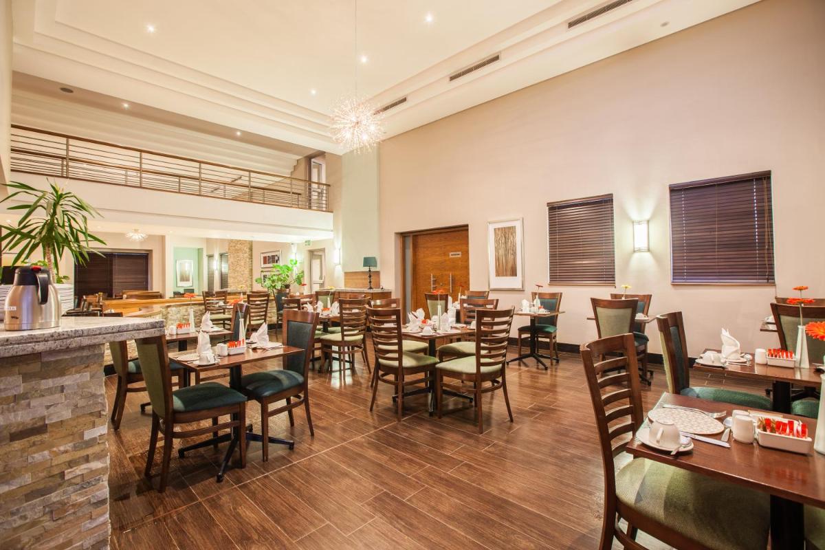 Town Lodge Gaborone - Housity
