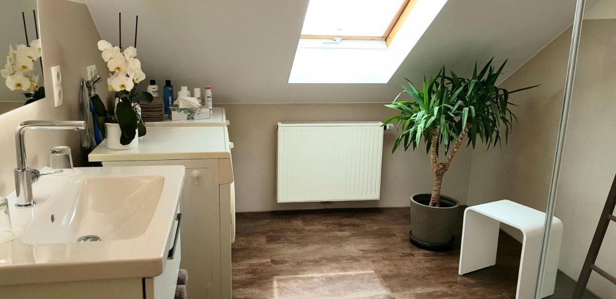 Ferienwohnungen Gronen - Housity