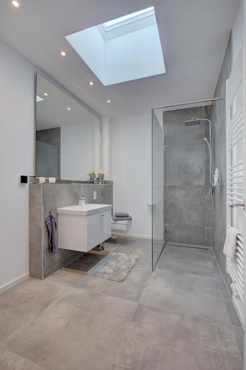 Exklusive Ferienwohnung mit Blick auf den Yachthafen - Housity