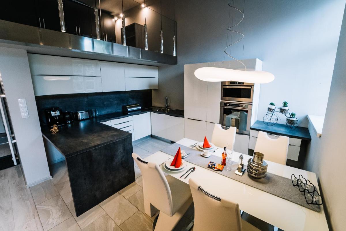 AH Luxury Baštová 10 - Housity