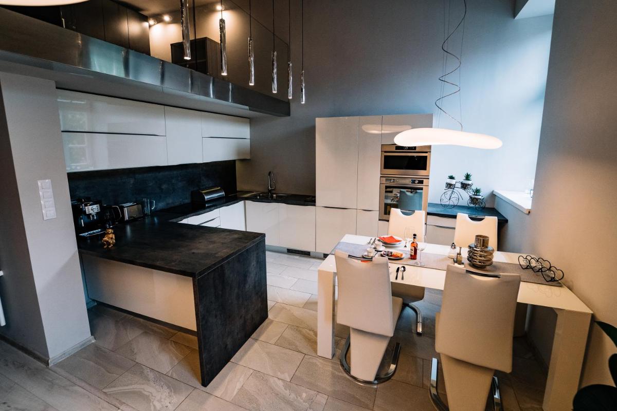 AH Luxury Baštová 10 - Housity