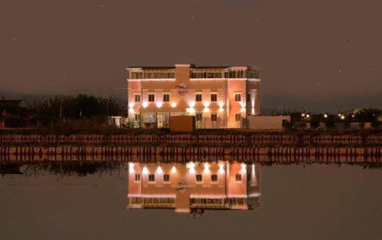 Hotel Belvedere - Housity