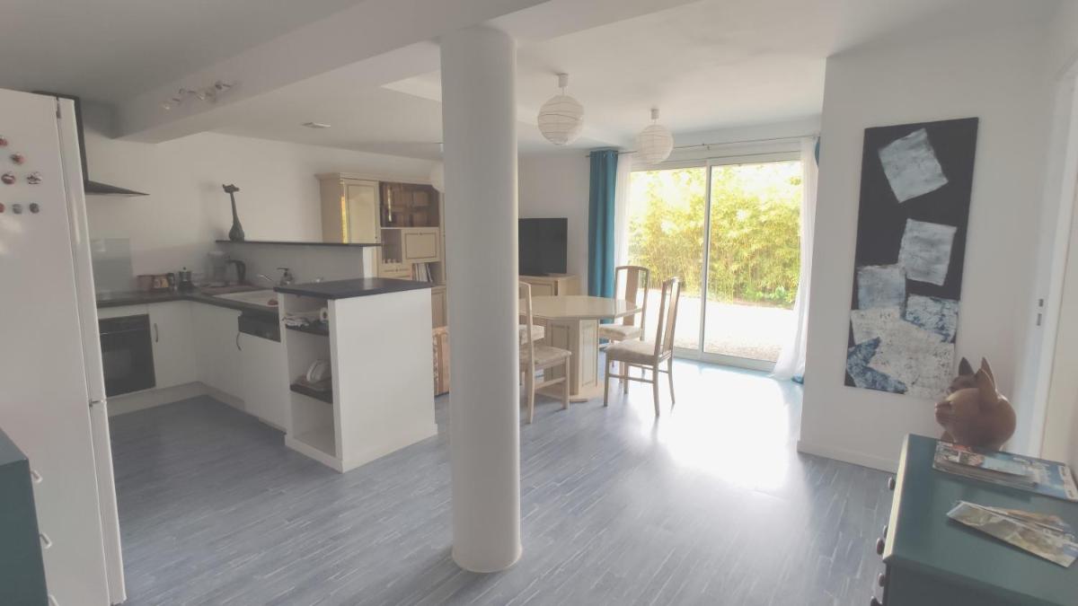 Bambou entre Mer et Montagnes - Housity