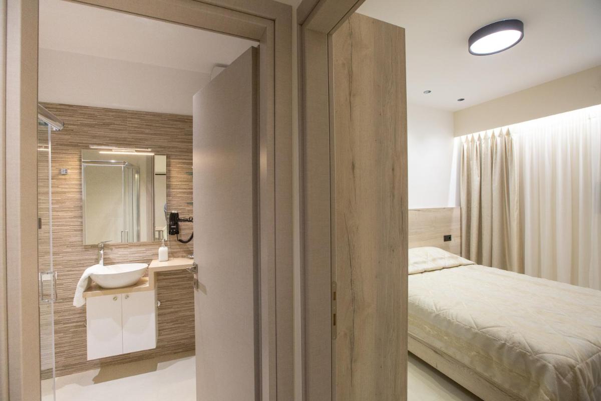 Marianthe Apartments - Housity