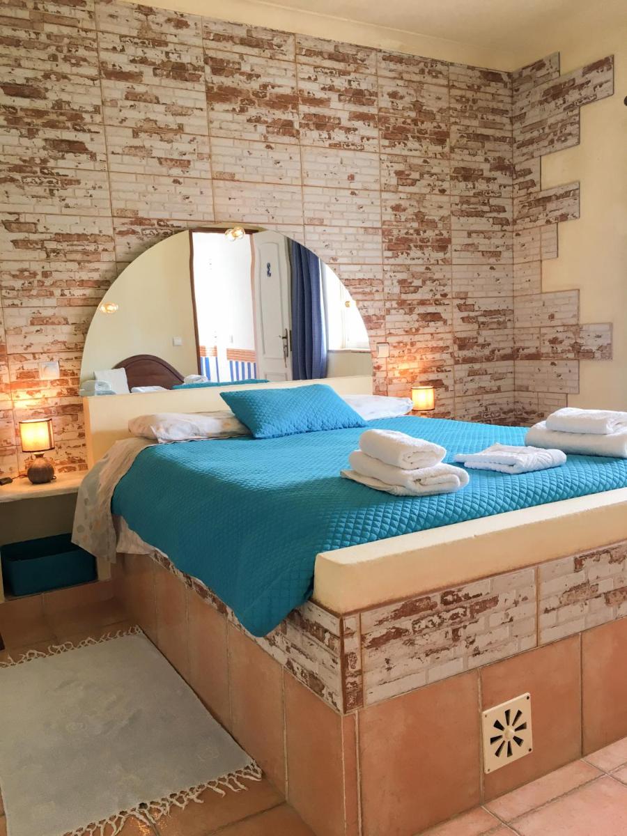 Carrapateira Lodge - Housity